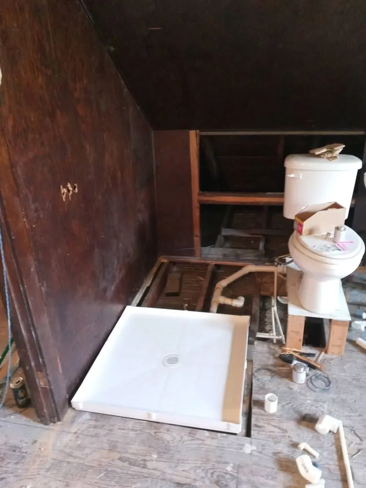 Top-rated yard maintenance in Lorain, OH by Dee Bros Construction