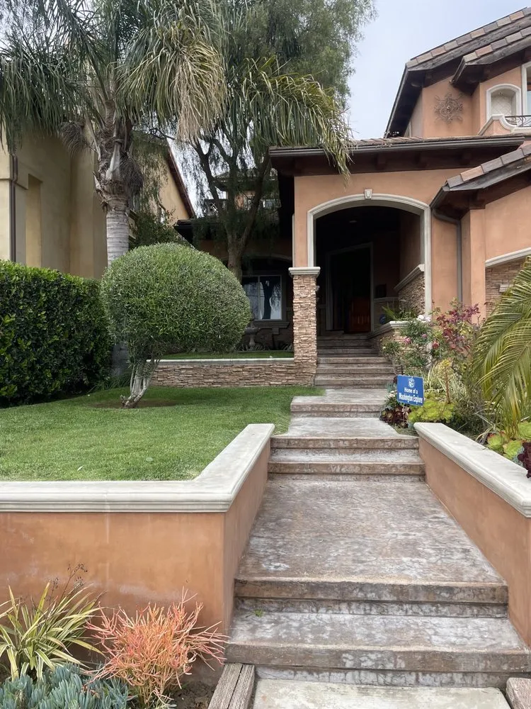 Affordable yard cleanup service with custom design in Los Angeles, CA by Dee Elite Irrigation and Maintenance