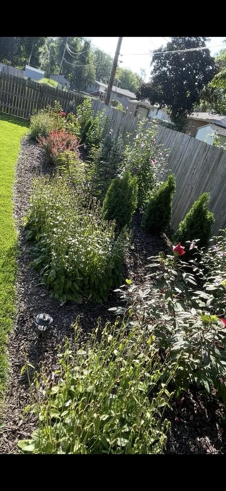 Custom landscaping services in Omaha, NE by Dee-sign Landscaping & Garden Shop