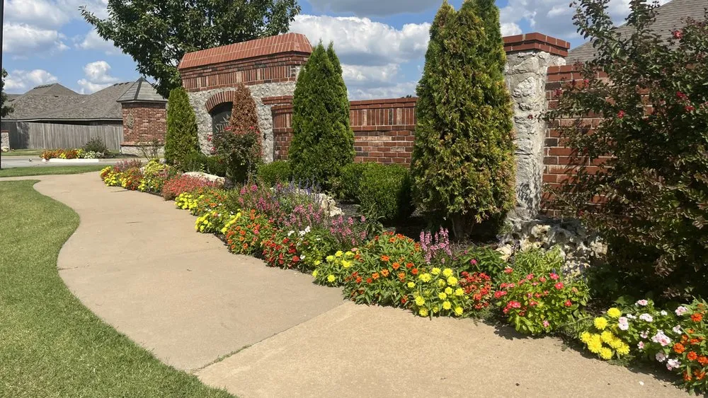 Custom landscaping services near you in Tulsa, OK by DeeDees Bloomers Landscape & Design