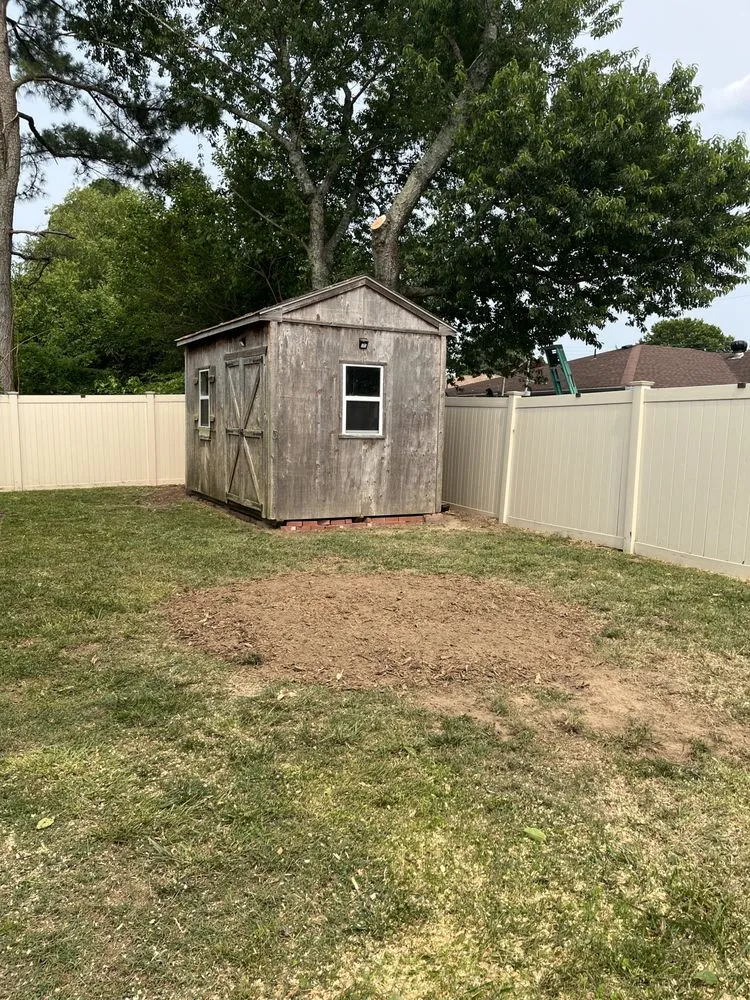 Top-rated yard maintenance with custom design in Chesapeake, VA by Deep Creek Tree Care