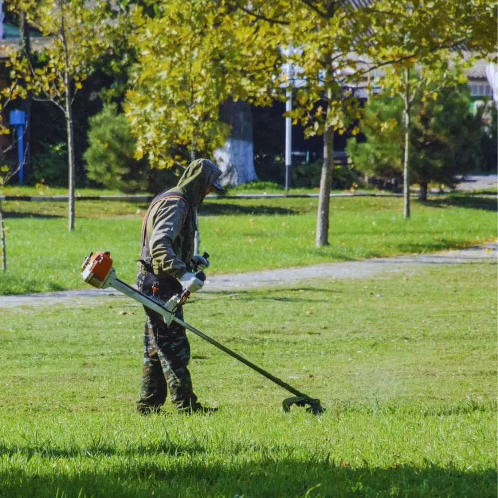 Professional lawn mowing service in Eagle Mountain, UT by Deep Cuts Lawn Services