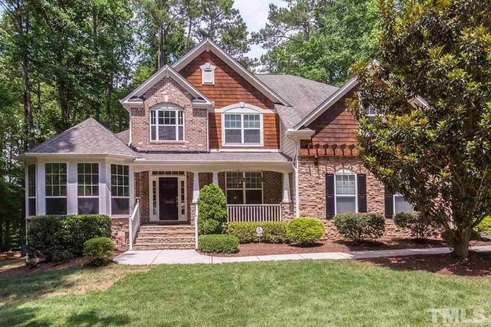 Expert residential landscaping with custom design across Raleigh, NC - Deep Green Services