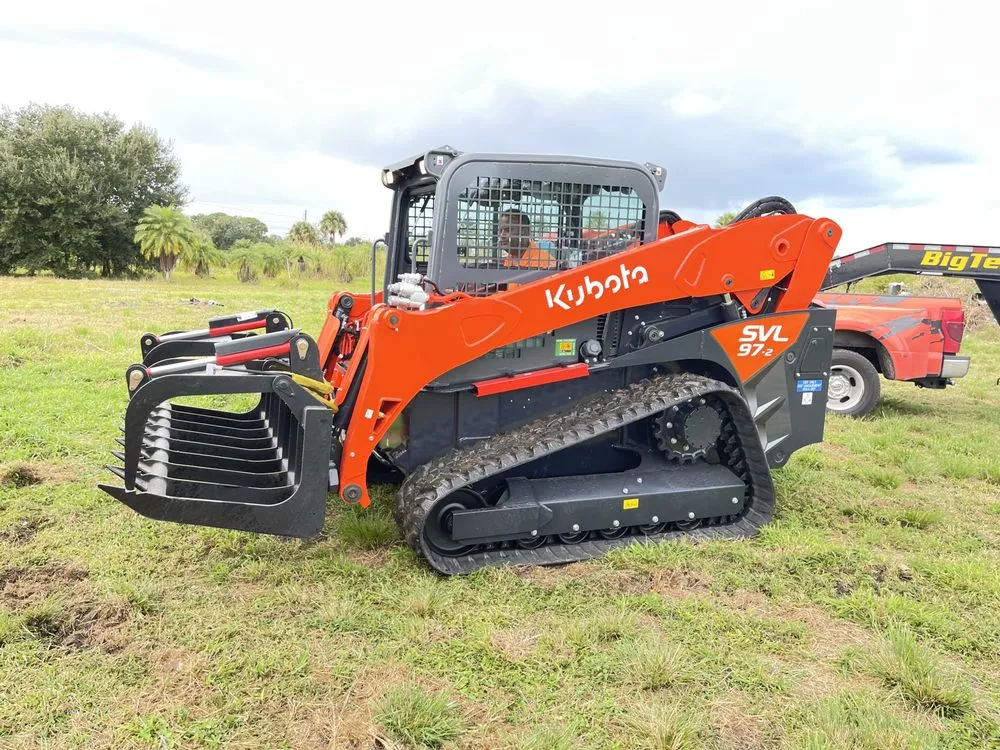 Local residential landscaping in Pompano Beach, FL by Deep Roots Services