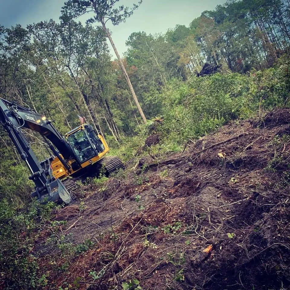 Trusted yard cleanup service experts serving Callahan, FL - Deep South Development Group