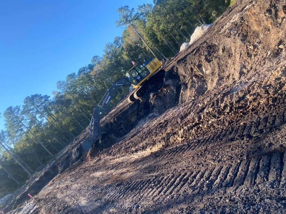 Custom landscape installation experts serving Callahan, FL - Deep South Development Group