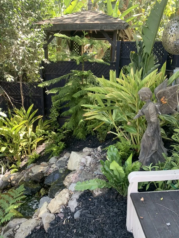 Reliable lawn care service in Los Angeles, CA - Deephouse Landscaping