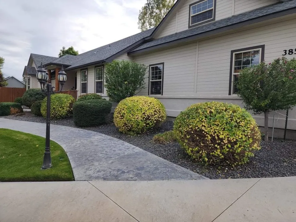 Reliable landscape design experts serving Nampa, ID - DeepRoots Landscape Lawncare & Maintenance