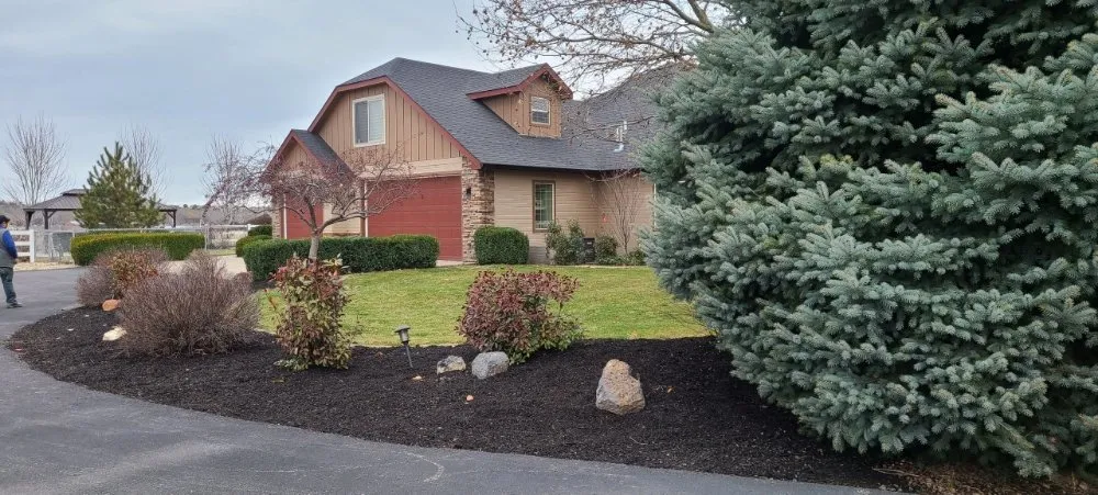 Top-rated yard maintenance with custom design across Nampa, ID - DeepRoots Landscape Lawncare & Maintenance