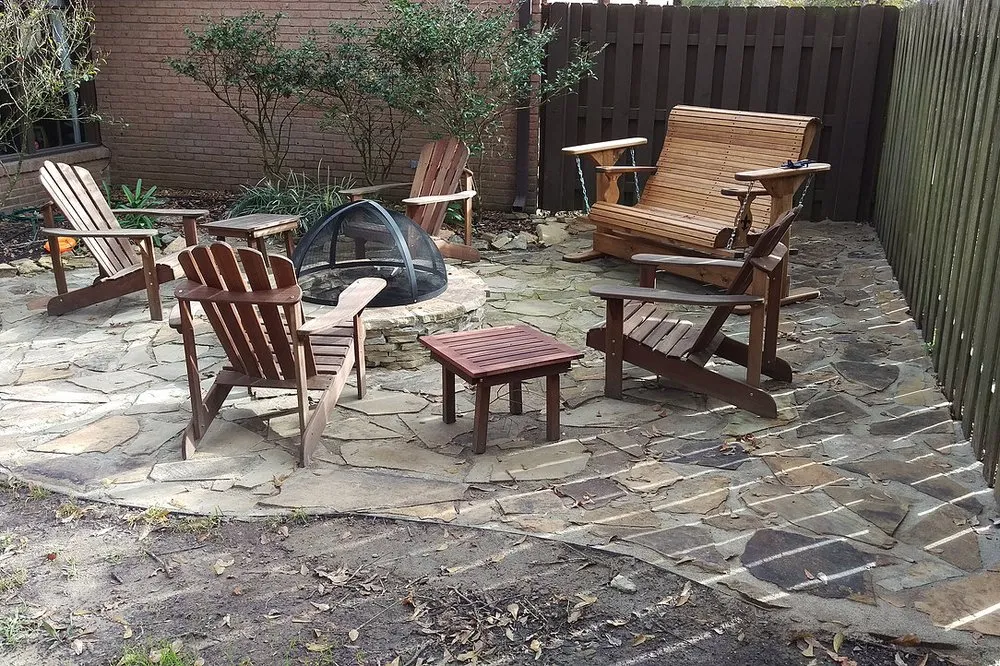 Custom lawn care service experts serving Lake Charles, LA - Deepswoods Lawn and Landscaping