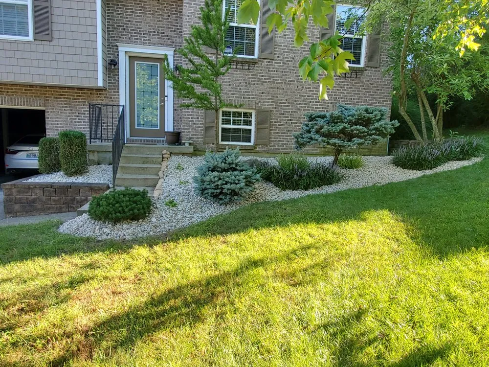 Top-rated garden landscaping in Alexandria, KY - Dees Landscapes