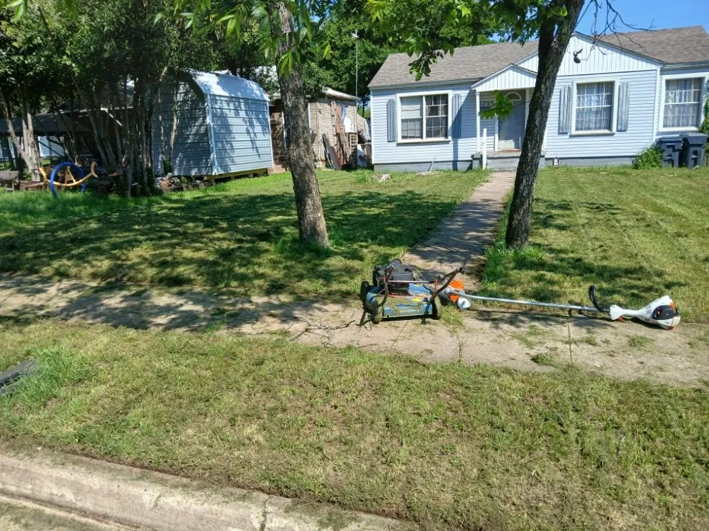 Trusted outdoor landscaping experts serving Waco, TX - Dee's Lawn Service