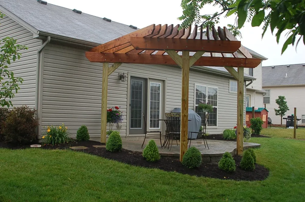 Expert landscape installation for homes across Clayton, OH - Deeter Nurseries