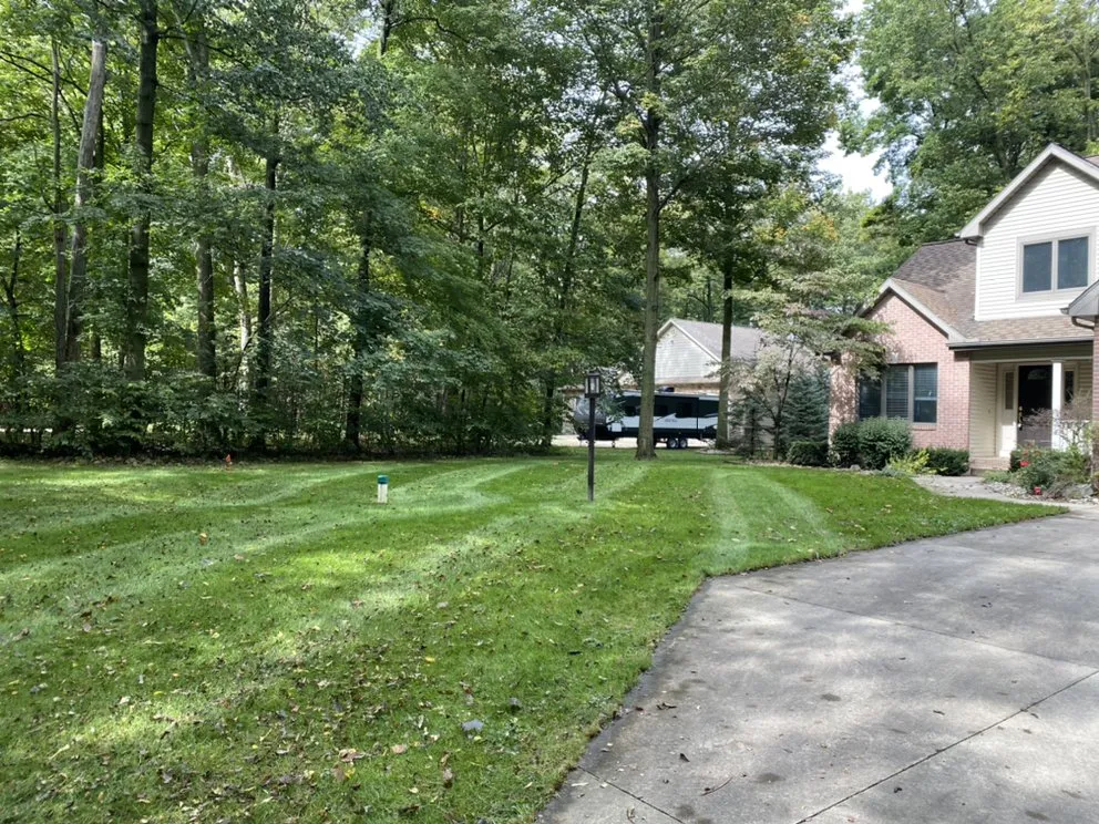 Expert garden landscaping experts serving Warsaw, IN - Defender Logistical and Property Solutions