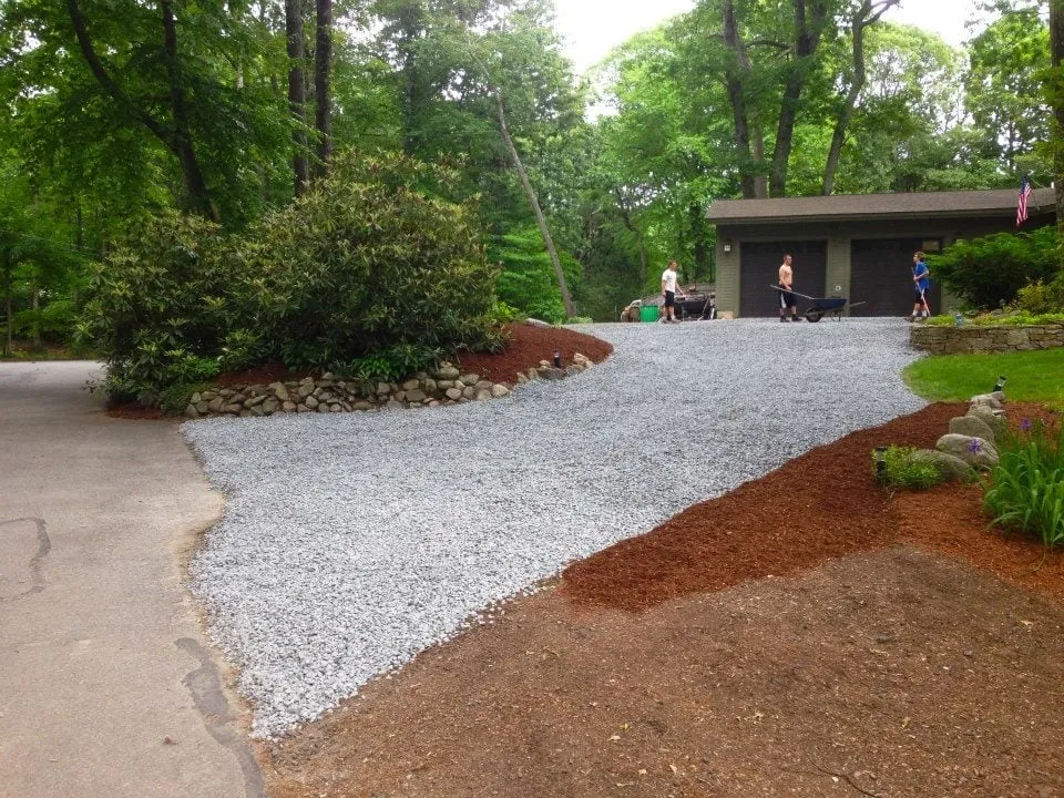 Local garden landscaping experts serving Wayland, MA - Defina Demersky Design, Inc