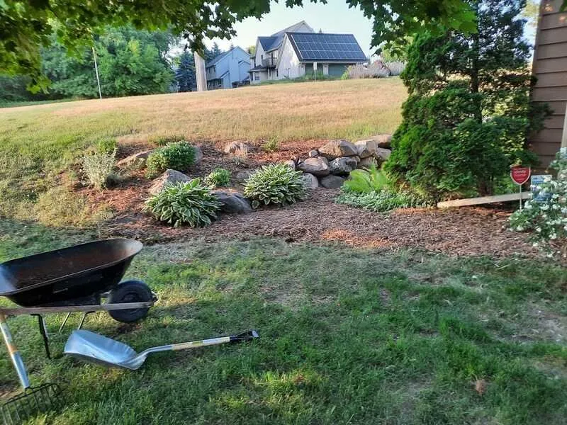 Affordable yard cleanup service for beautiful yards in Hastings, MN by Define & Shine Outdoor Solutions