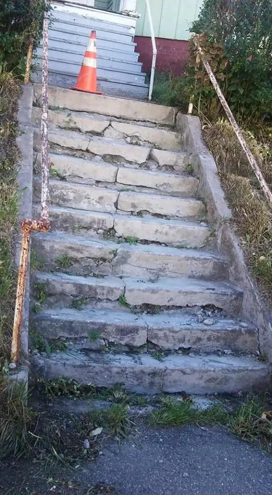 Affordable yard maintenance experts serving Worcester, MA - DeJarnette & Son's