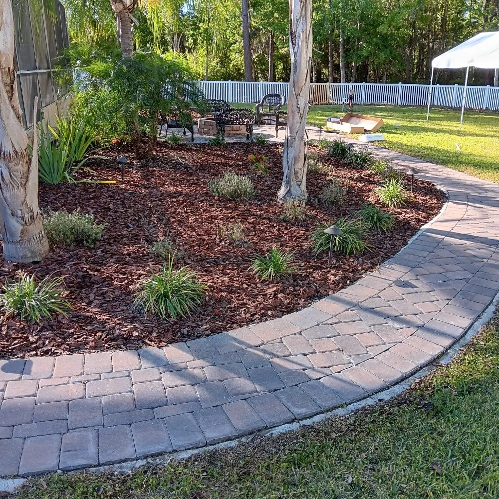 Trusted landscaping services in Tampa, FL by Deke's