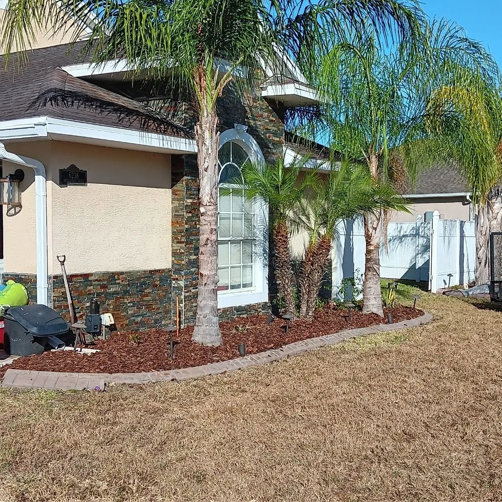 Reliable garden landscaping experts serving Tampa, FL - Deke's