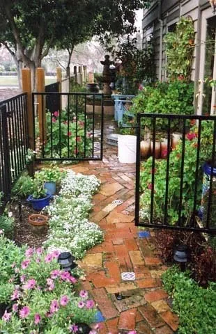 Local residential landscaping experts serving San Leandro, CA - DeKoven Masonry