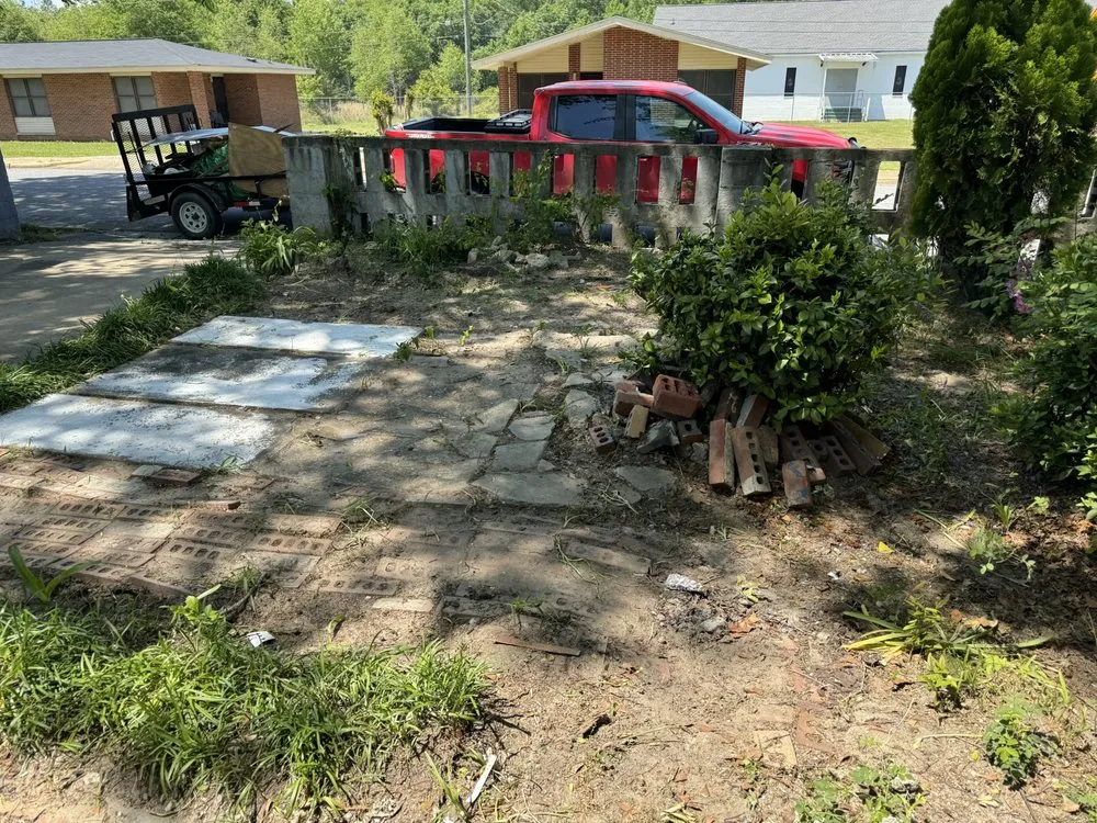 Reliable lawn mowing service for beautiful yards in Camilla, GA by Del Corp Enterprise