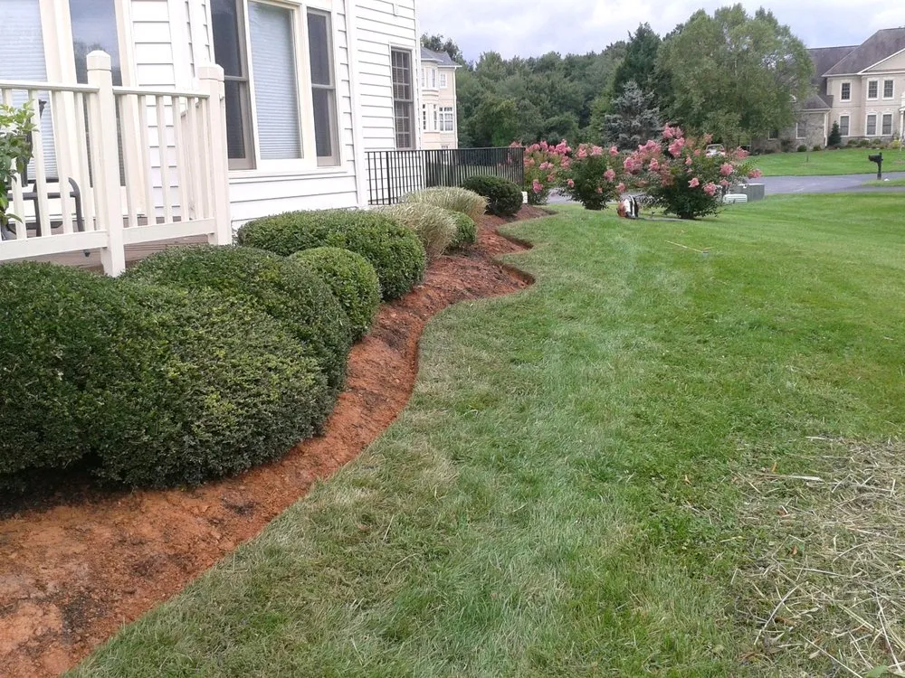 Professional garden landscaping in Olney, MD - DEL Landscaping
