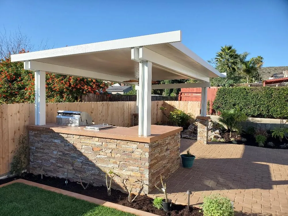 Expert landscaping services experts serving San Diego, CA - Del Mar Landscapes