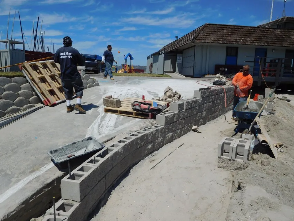 Top-rated garden landscaping experts serving San Diego, CA - Del Mar Landscapes