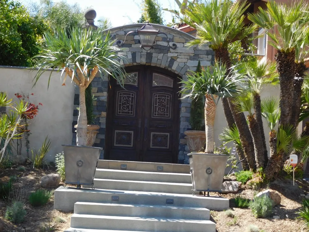 Affordable residential landscaping in San Diego, CA by Del Mar Landscapes