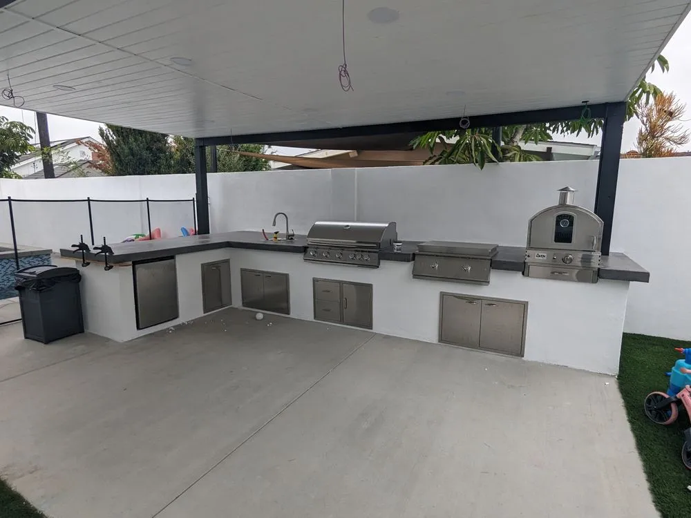 Custom landscape installation in Long Beach, CA - Del Mar Landscaping