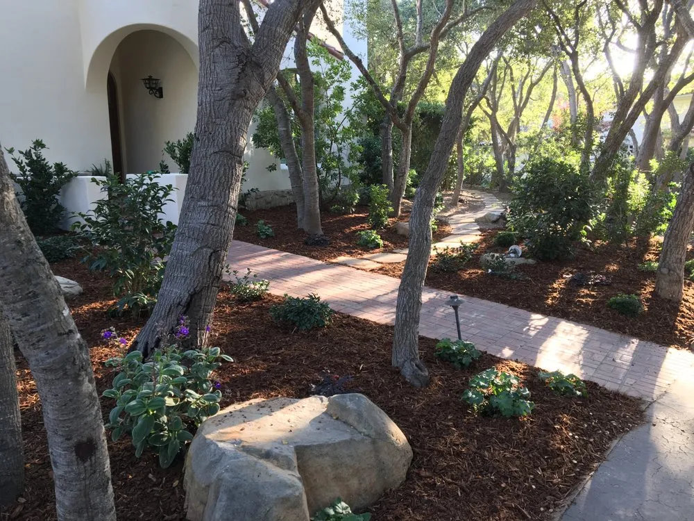 Reliable lawn mowing service for beautiful yards across Santa Barbara, CA - Del Monte Landscaping