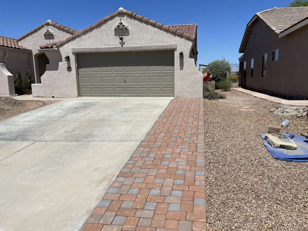 Top-rated lawn care service for year-round maintenance in Casas Adobes, AZ by Del Oro Landscape & Design