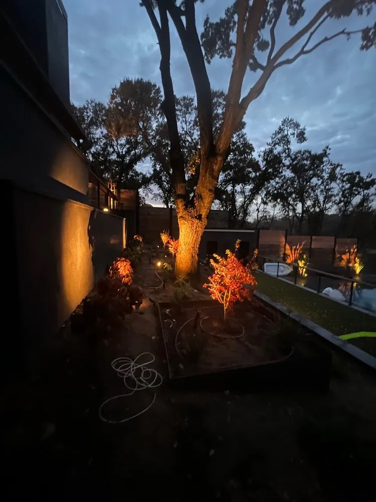 Local lawn care service experts serving Modesto, CA - Del Rio Landscaping