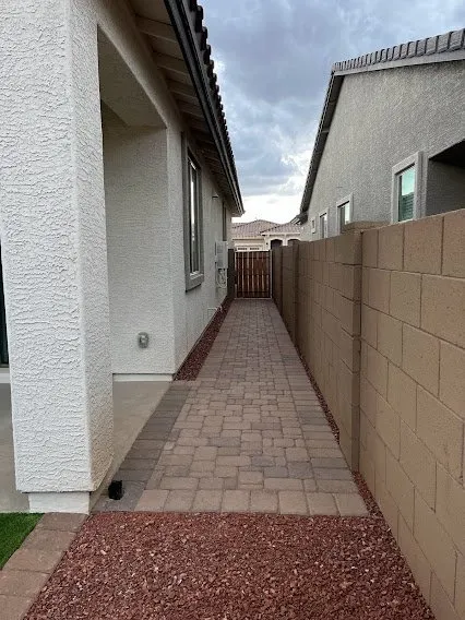 Professional garden landscaping in Wittmann, AZ - Del Sol LandscapIng & Hardscape