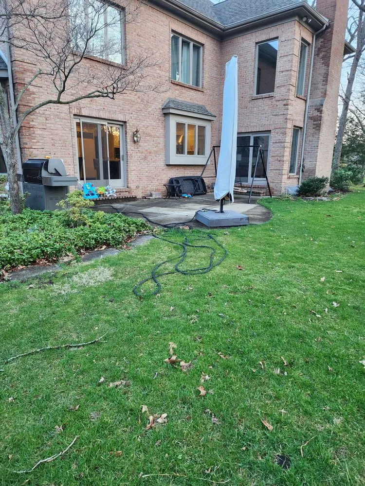 Reliable yard maintenance with custom design in Elkhart, IN by Del Toro's Landscaping Services