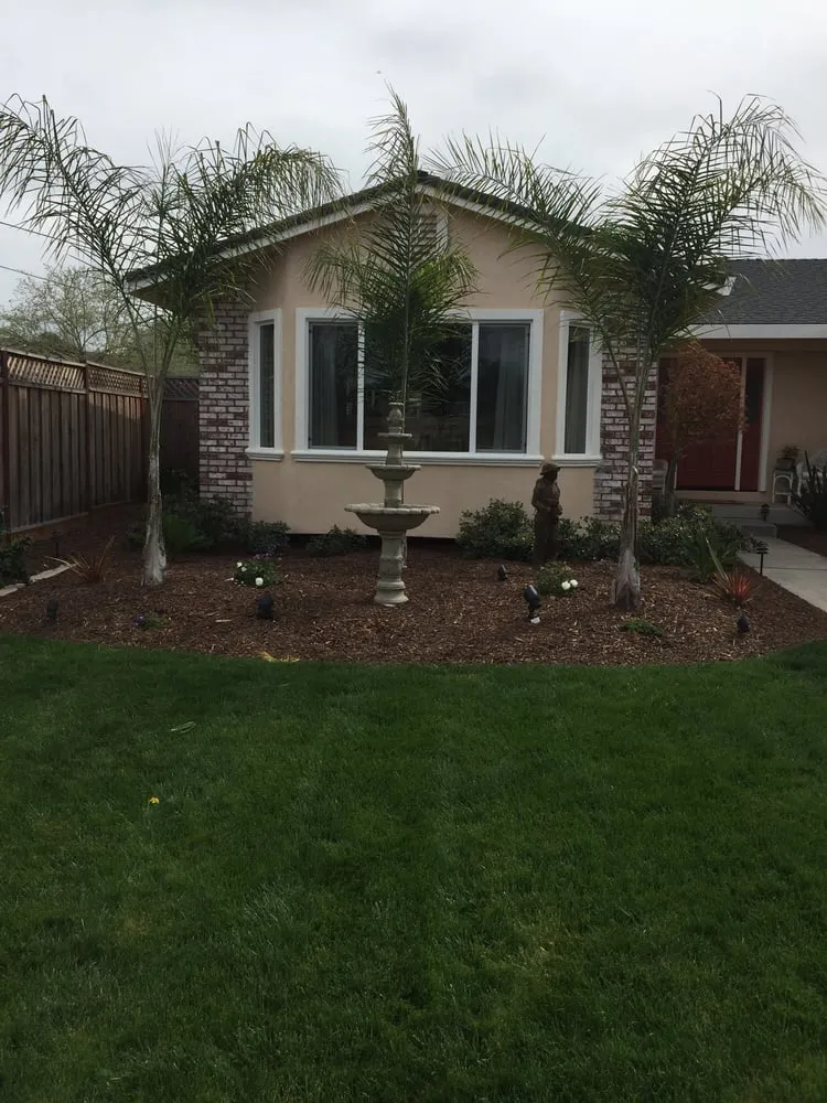 Affordable yard maintenance for outdoor upgrades in Hollister, CA by Del Valle Garden