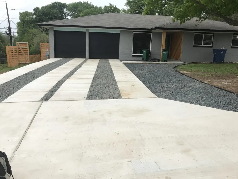 Top-rated landscape design in Del Valle, TX - Del Valle Landscape and Maintenance