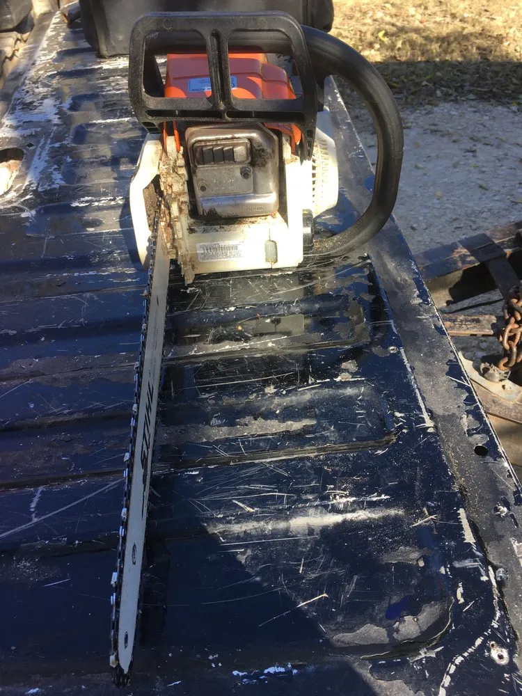 Top-rated lawn mowing service for outdoor upgrades in Del Valle, TX by Del Valle Landscape and Maintenance