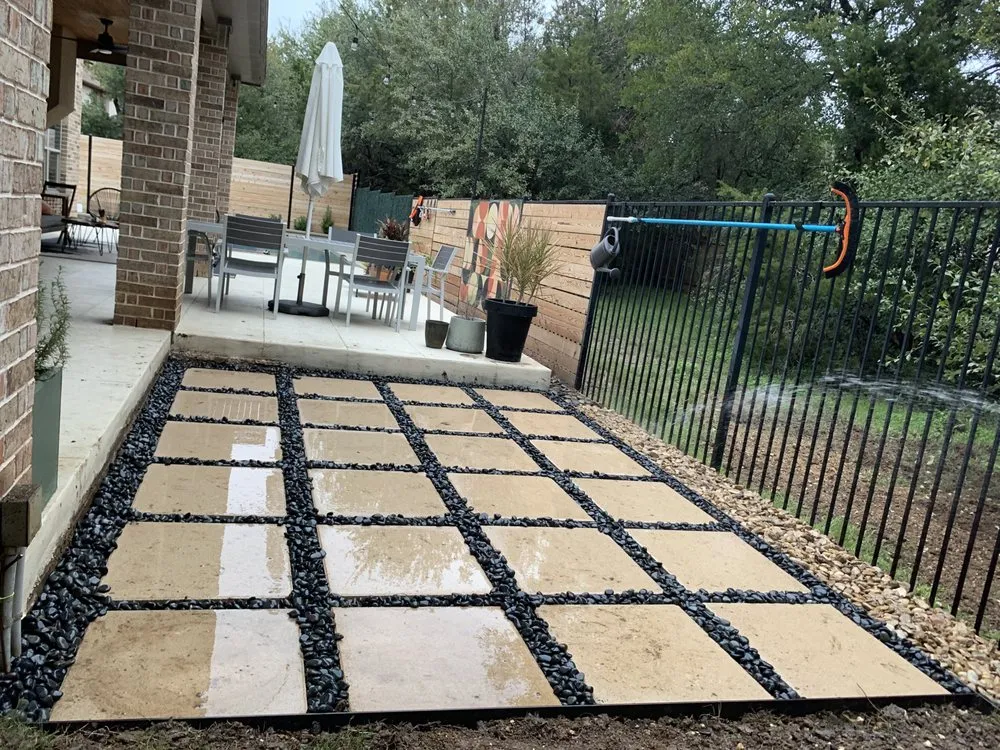 Professional landscape design experts serving Del Valle, TX - Del Valle Landscape and Maintenance