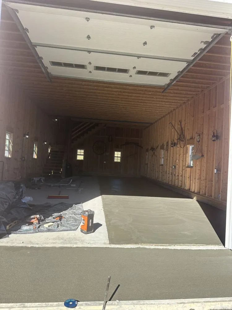 Reliable lawn care service in Pleasant Hills, PA by DeLallo’s Concrete