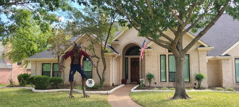 Reliable residential landscaping in Fort Worth, TX by Delaney's Lawn Care