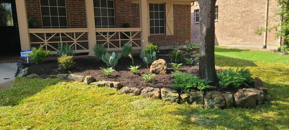 Reliable garden landscaping in Fort Worth, TX by Delaney's Lawn Care