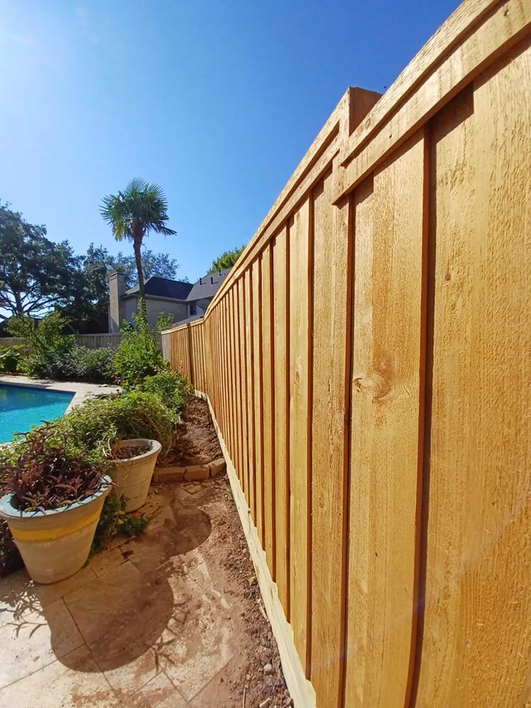 Trusted lawn care service in Houston, TX - Delarca Fence Installation & Repair Services