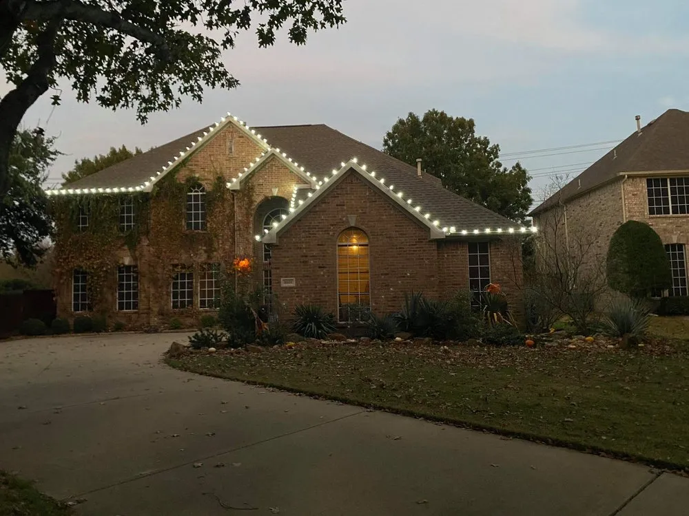 Professional residential landscaping for year-round maintenance in Lewisville, TX by Delarosa Landscape