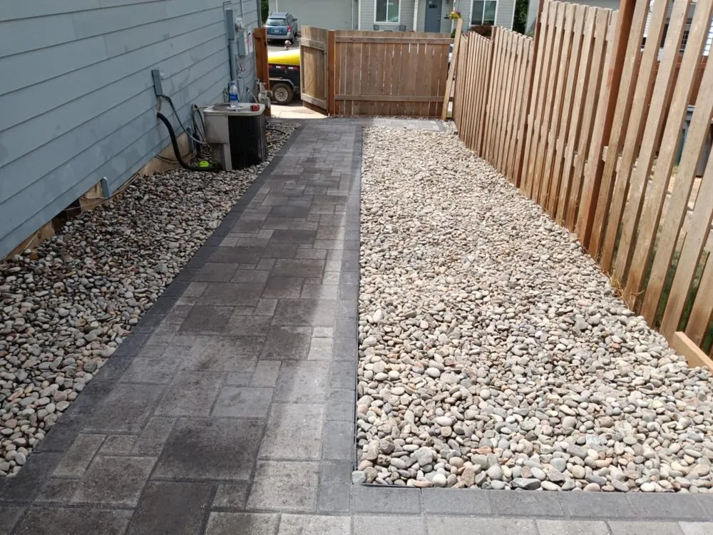 Trusted yard cleanup service in Beaverton, OR - Delcid General Construction