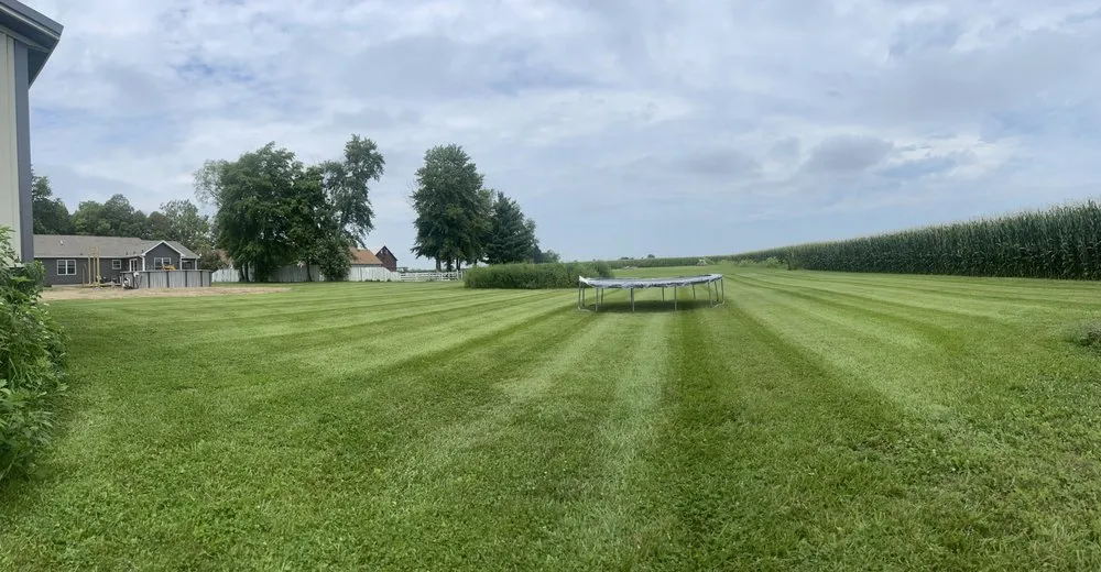 Local residential landscaping in Muncie, IN by Delco Lawncare