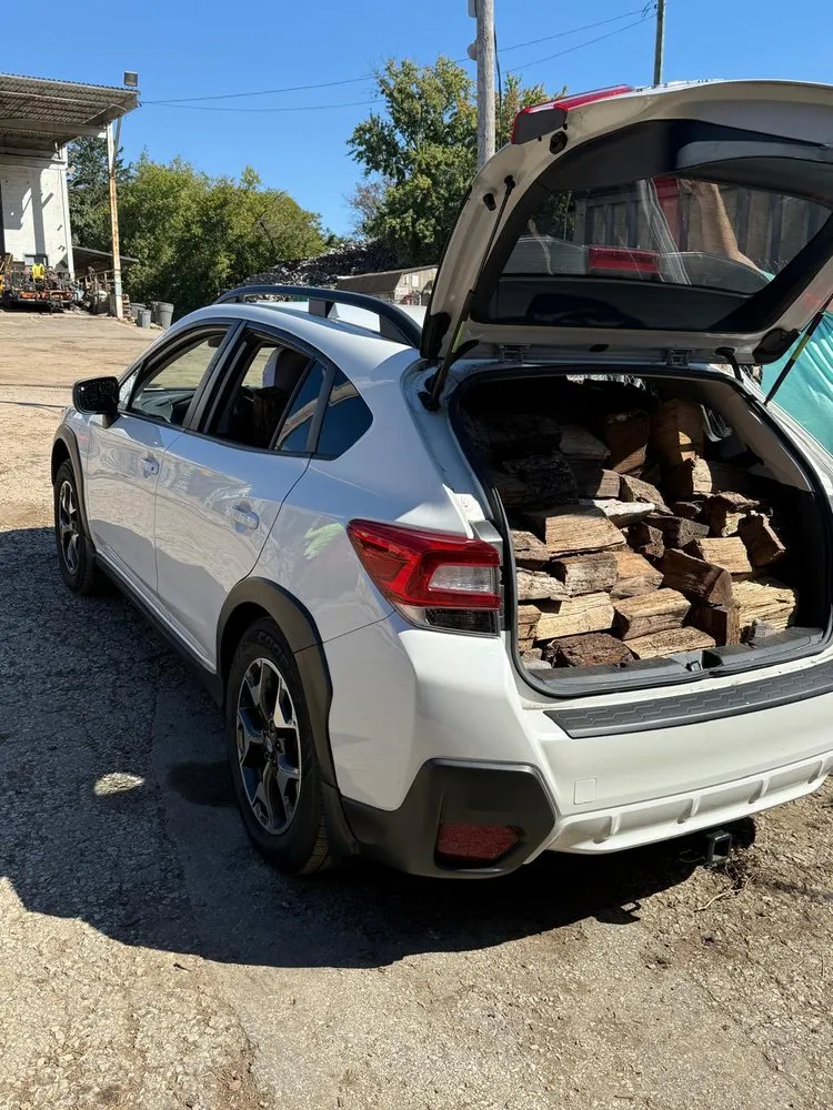 Top-rated yard maintenance for homes across Upper Darby, PA - Delco Mulch and Supply