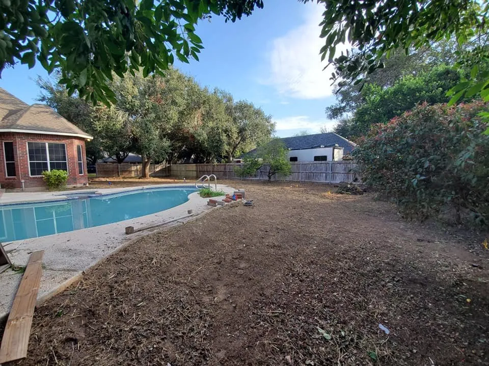 Custom landscaping services with custom design in McAllen, TX by Delco Sprinkler System