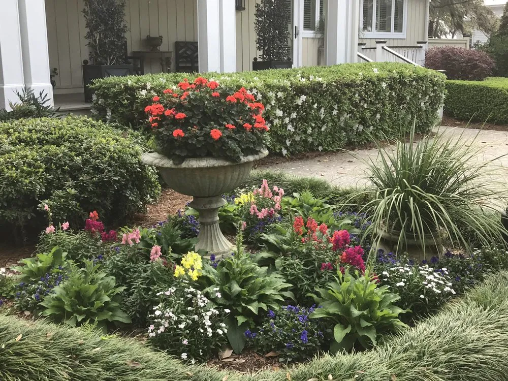 Expert lawn care service experts serving Savannah, GA - Delegal Landscapes