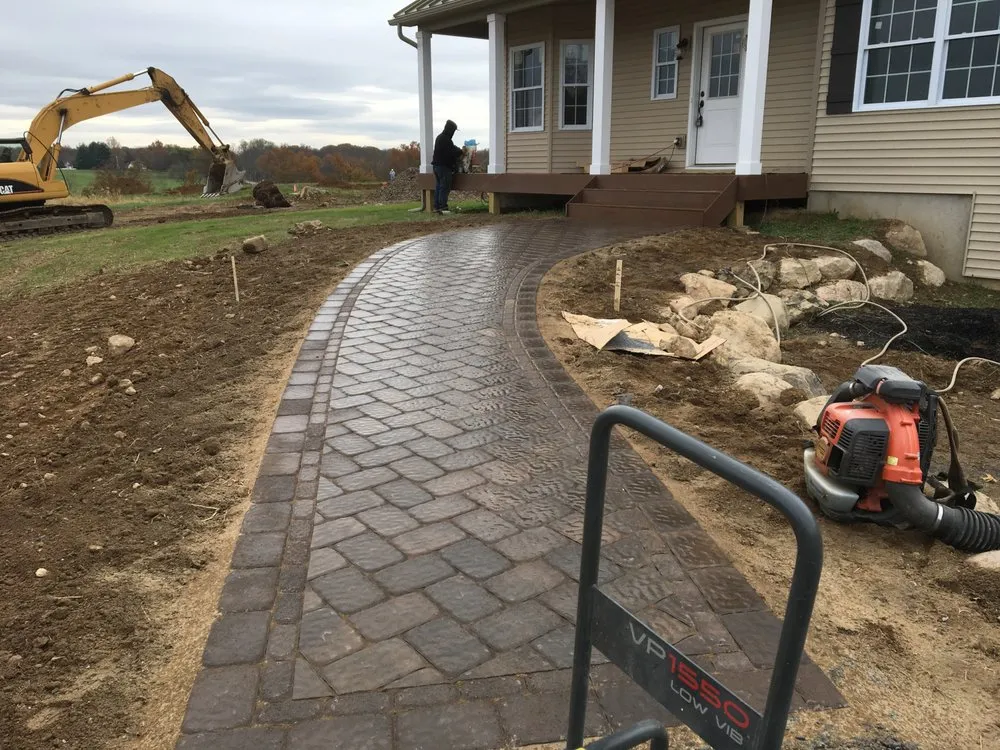 Expert residential landscaping experts serving Washingtonville, NY - Delfino Landscaping